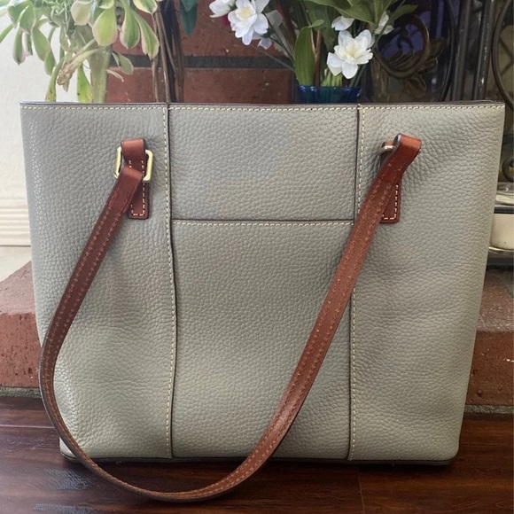 Dooney and Bourke Lexington - Picture 3 of 10